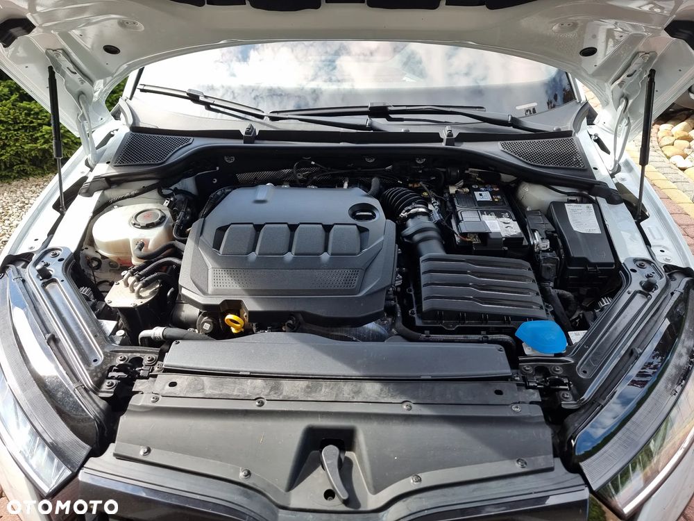 Skoda Octavia Combi 2.0 TDI DSG Ambition - 10