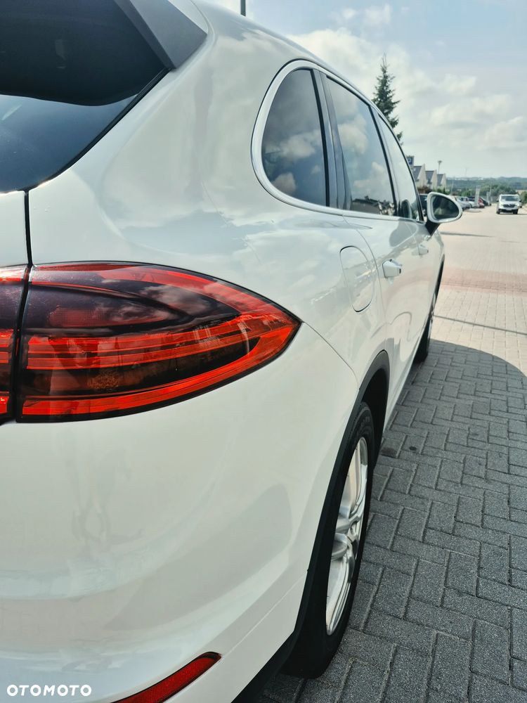 Porsche Cayenne Standard - 6