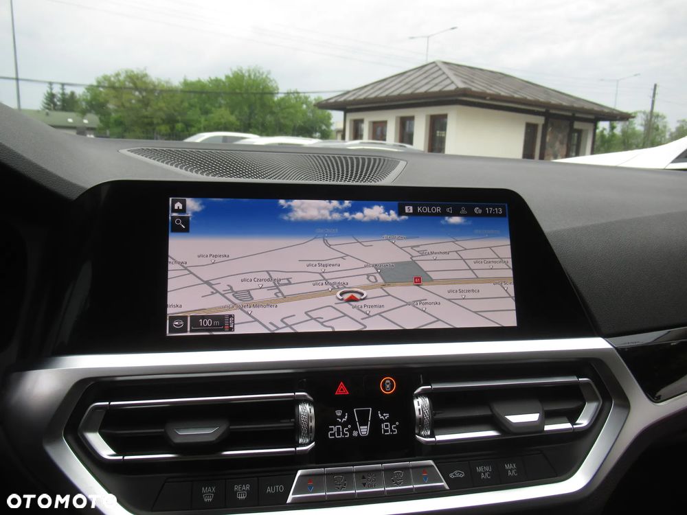 BMW Seria 3 318i Sport Line - 17