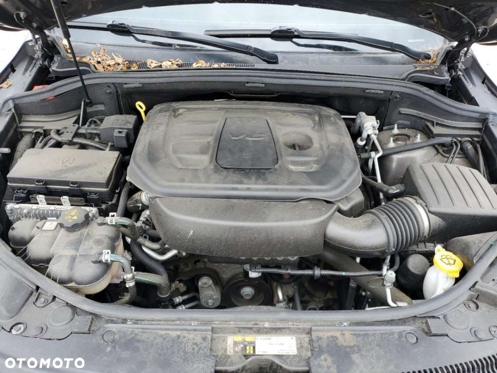 Jeep Grand Cherokee - 12