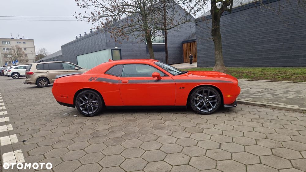 Dodge Challenger 5.7 R/T - 6