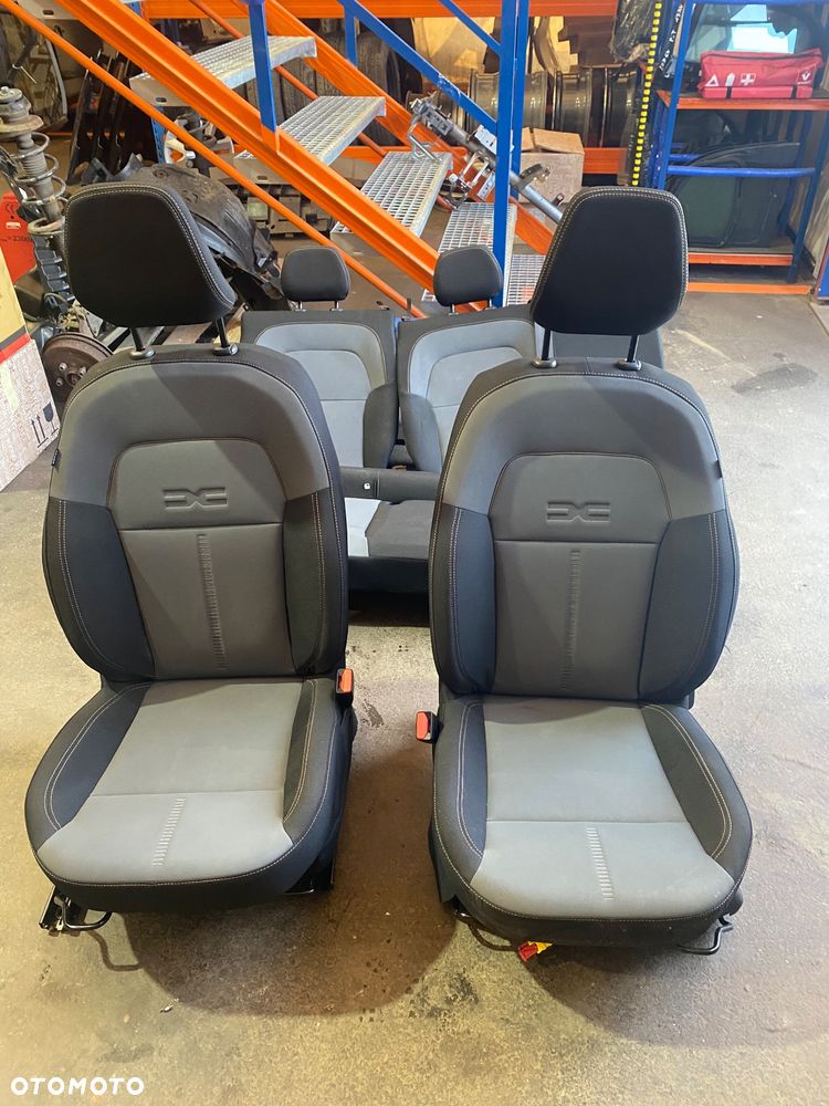 DACIA Logan III SANDERO 3 III STEPWAY lift  IGŁY ! Jak NOWE ! 25r  3,5 tys. km!  Alcantara skóra skórzane półskóra KANAPA FOTELE KOMPLET FOTELI SIEDZENIA poduszki w fotel poduszka fotela  alkantara Wwa - 5