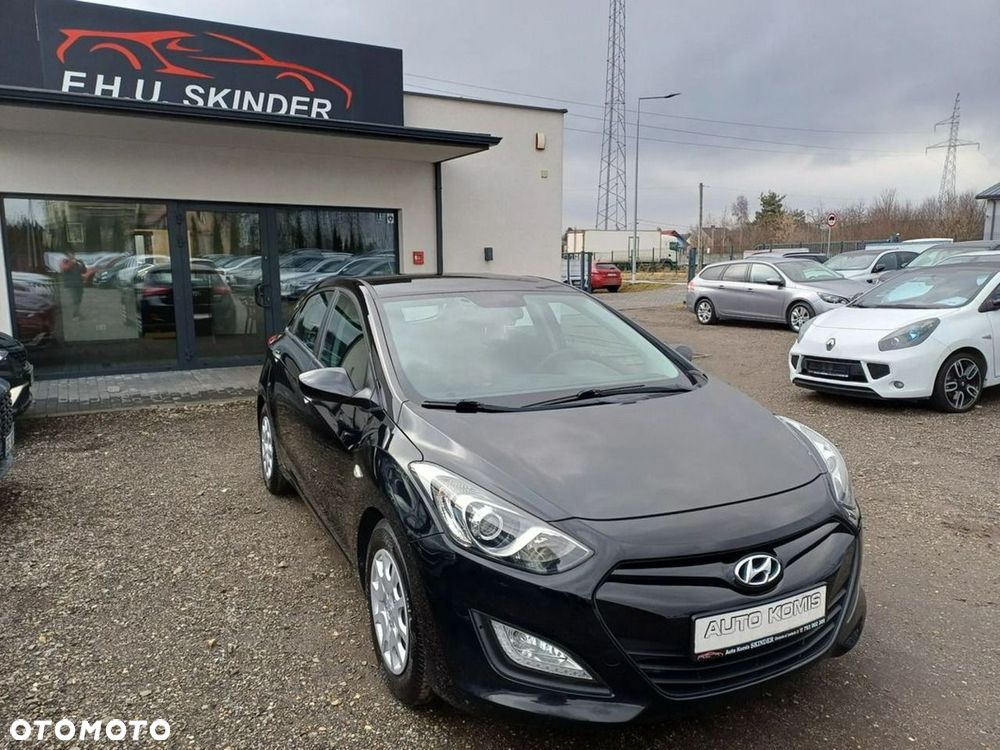 Hyundai i30 1.4 Classic + - 10