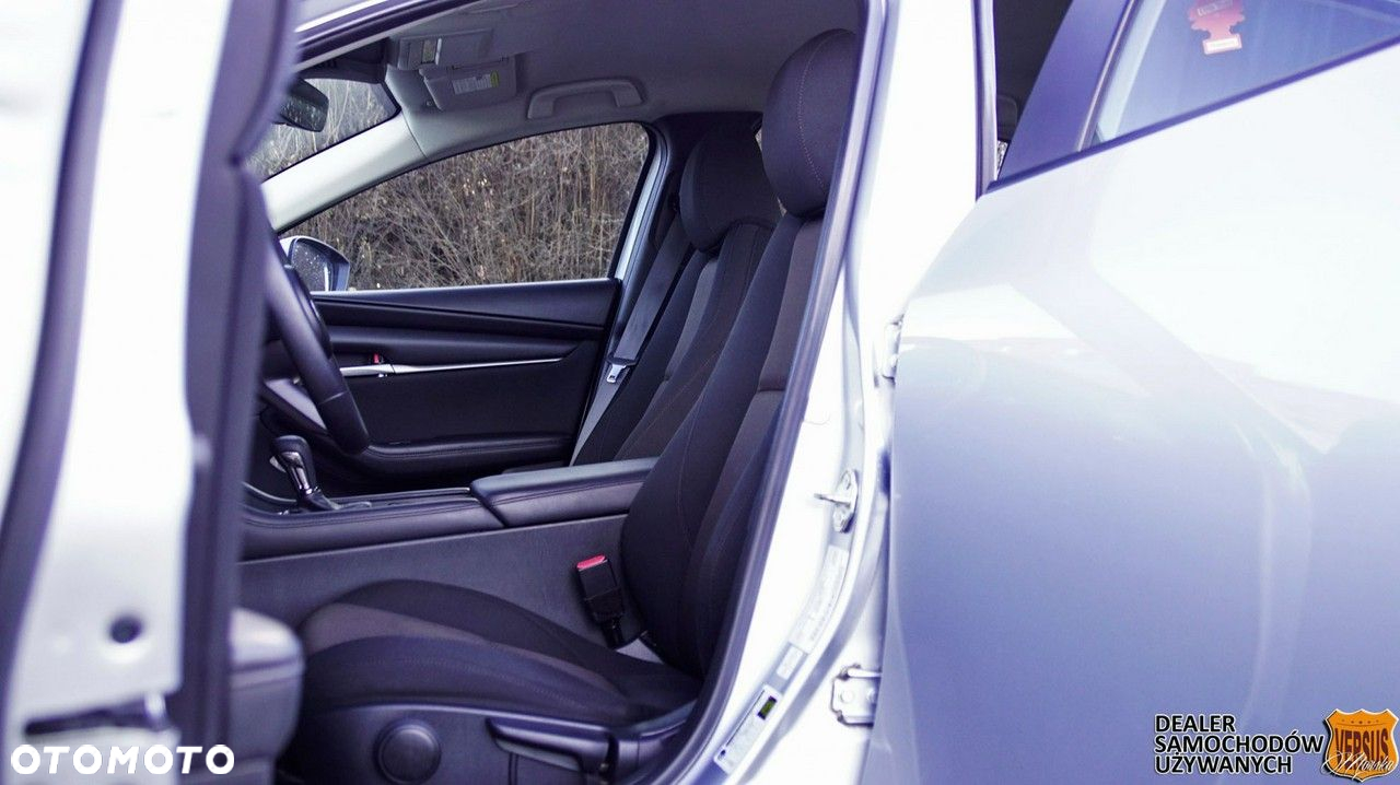 Mazda 3 - 16