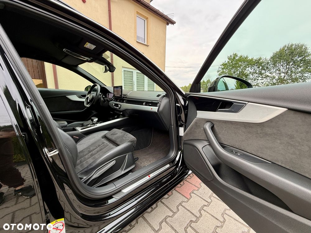 Audi A4 Avant 2.0 TDI Sport S tronic - 20