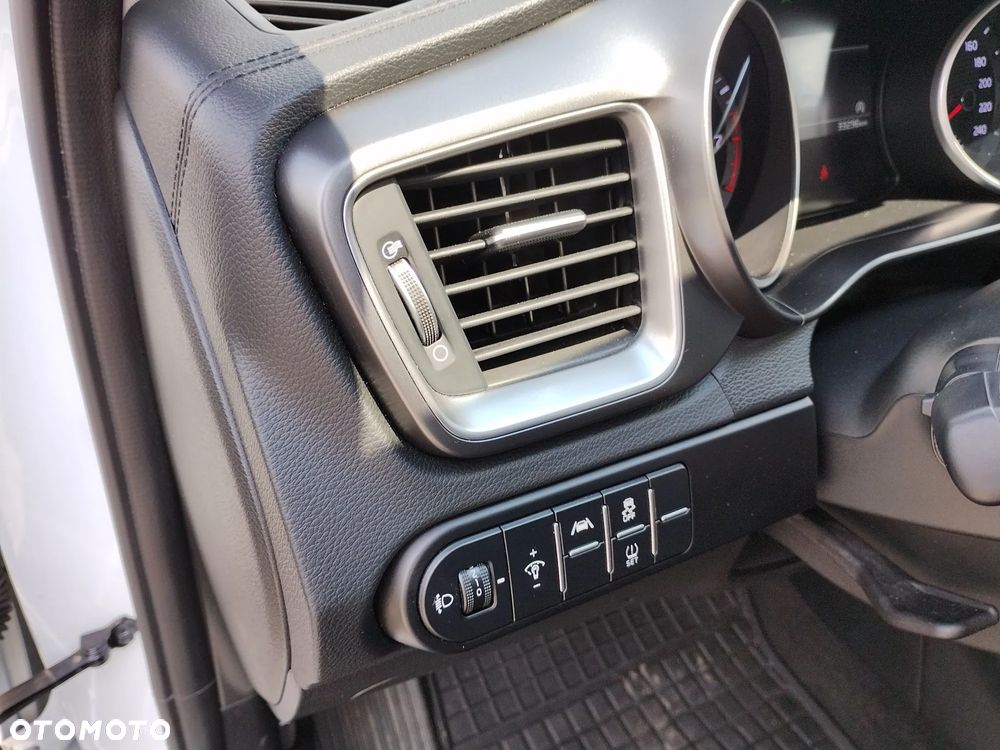 Kia XCeed 1.5 T-GDI M DCT - 21