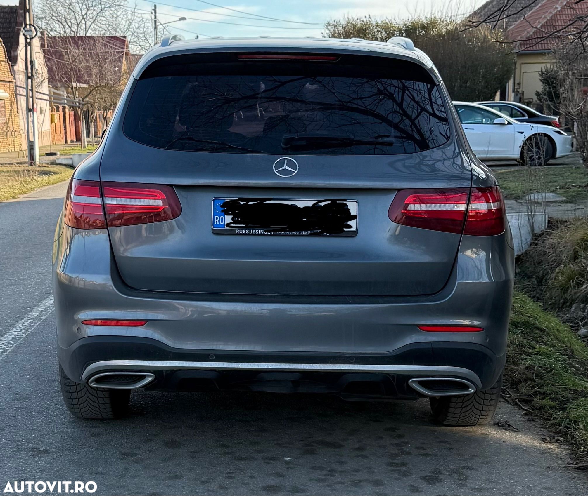 Mercedes-Benz GLC 220 d 4MATIC - 1