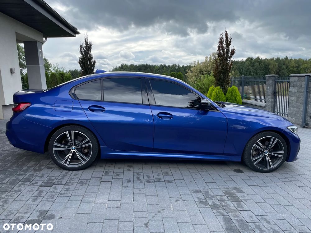BMW Seria 3 330i xDrive M Sport sport - 2