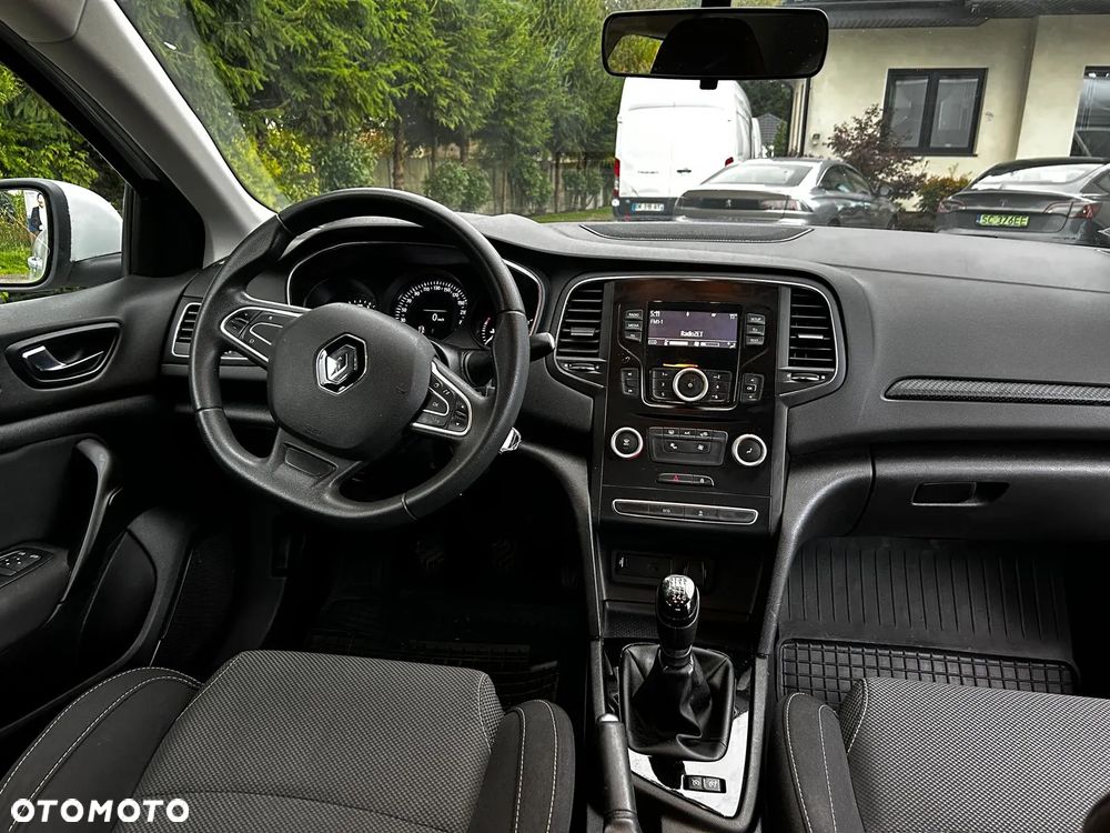 Renault Megane 1.5 Blue dCi Life - 11