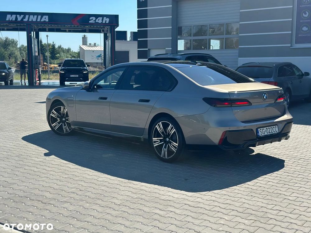 BMW Seria 7 - 2