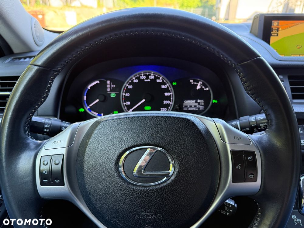Lexus CT 200h Prestige - 35