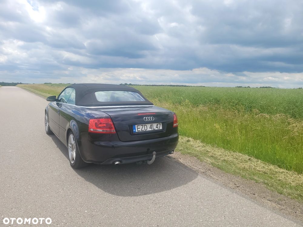Audi A4 Cabrio - 8