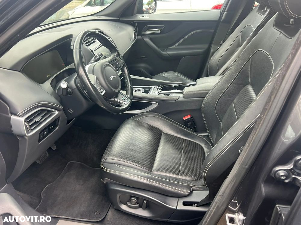 Jaguar F-Pace 20d AWD Aut. R-Sport - 26