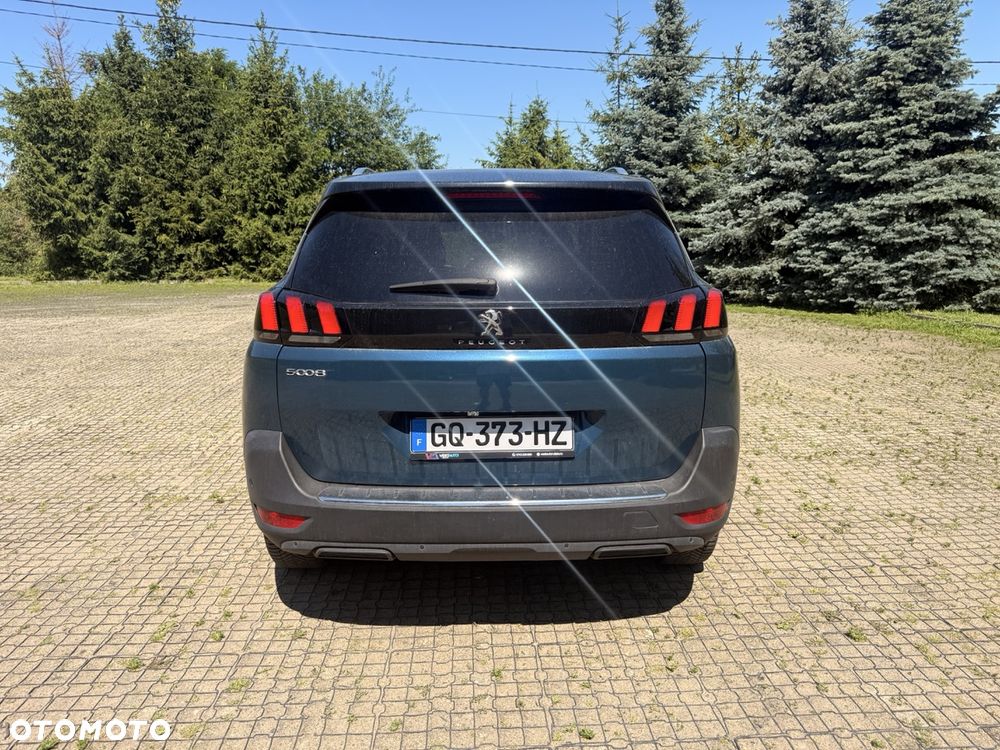 Peugeot 5008 - 4