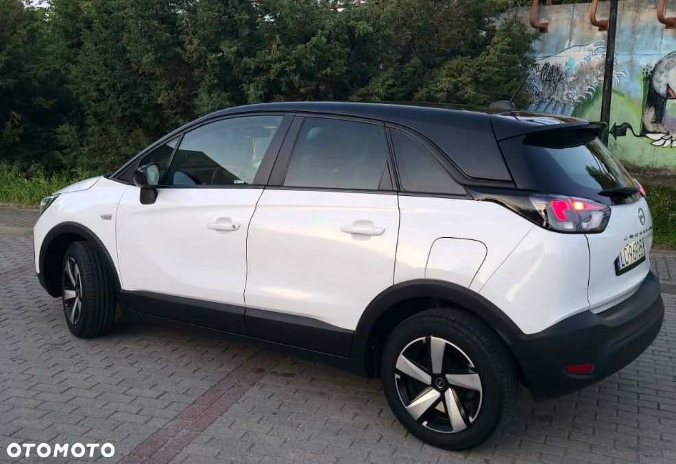 Opel Crossland X - 10