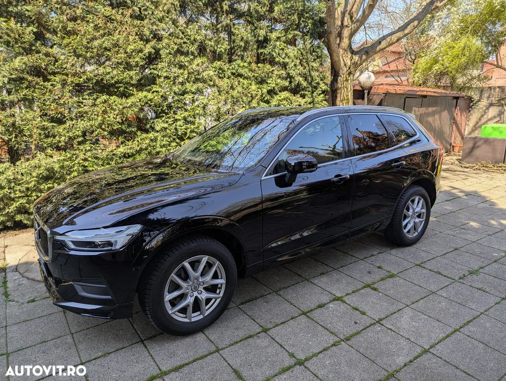 Volvo XC 60 B5 MHEV AT8 AWD Momentum Pro - 9