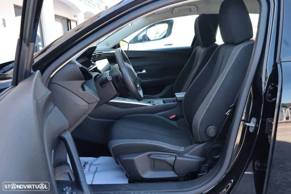 Peugeot 308 PureTech 130 EAT8 Active Pack - 11