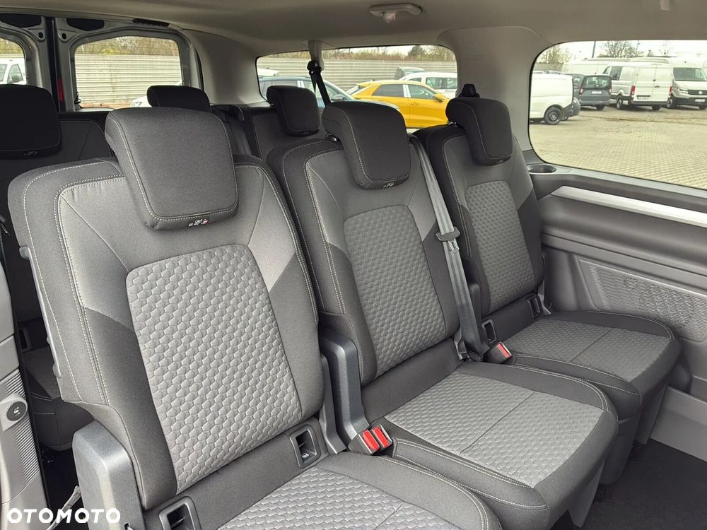 Volkswagen Caravelle 2.0 TDI L2 Life - 15