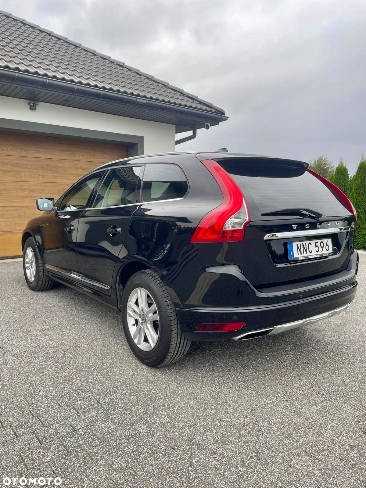 Volvo XC 60 D4 Drive-E Summum - 4