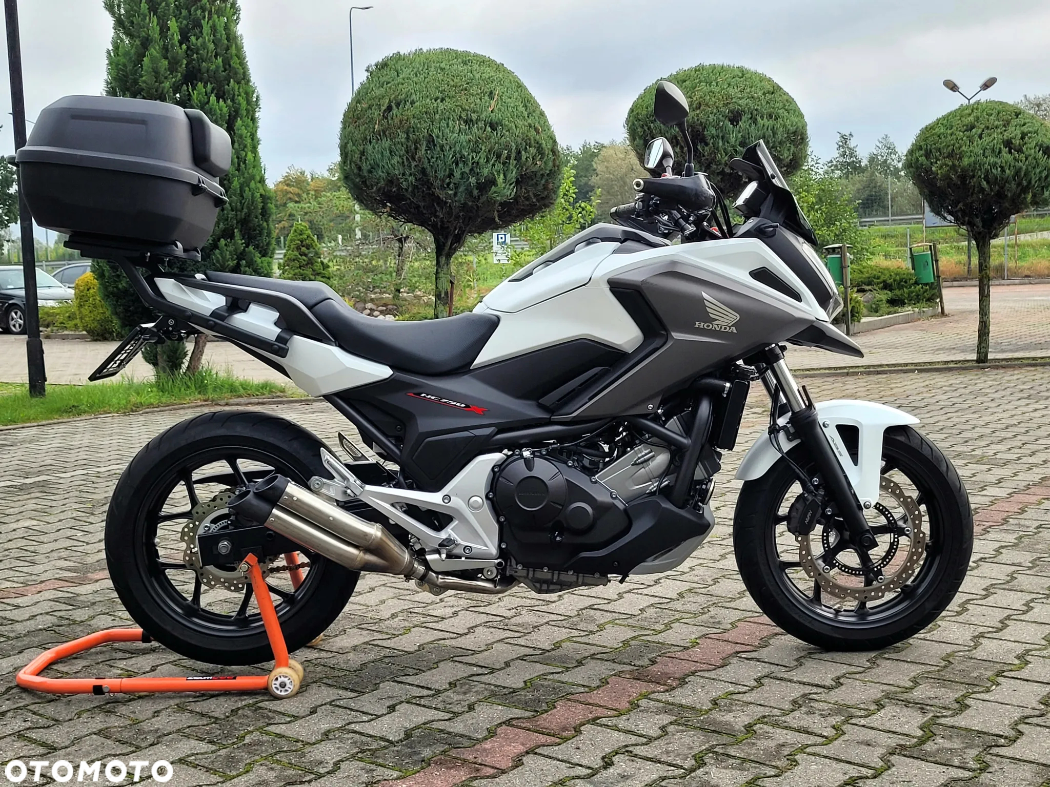 Honda NC - 18