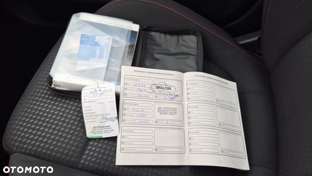 Ford Focus 1.0 EcoBoost Hybrid ST-LINE DESIGN - 38