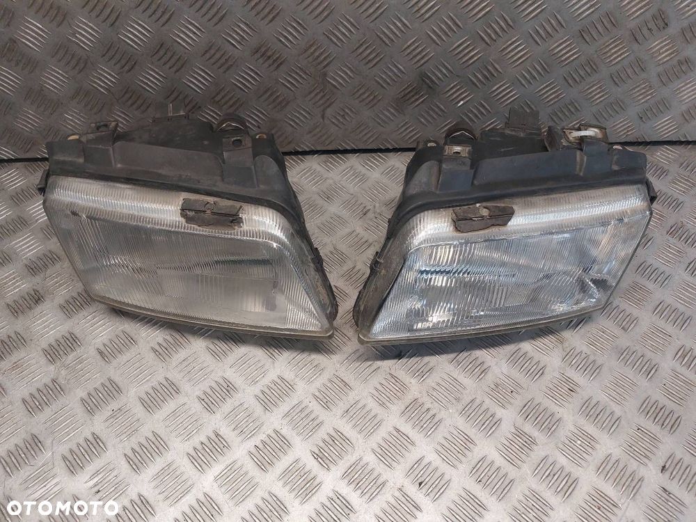 LAMPA LEWY PRZÓD + PRAWY PRZÓD AUDI A4 B5 - 1
