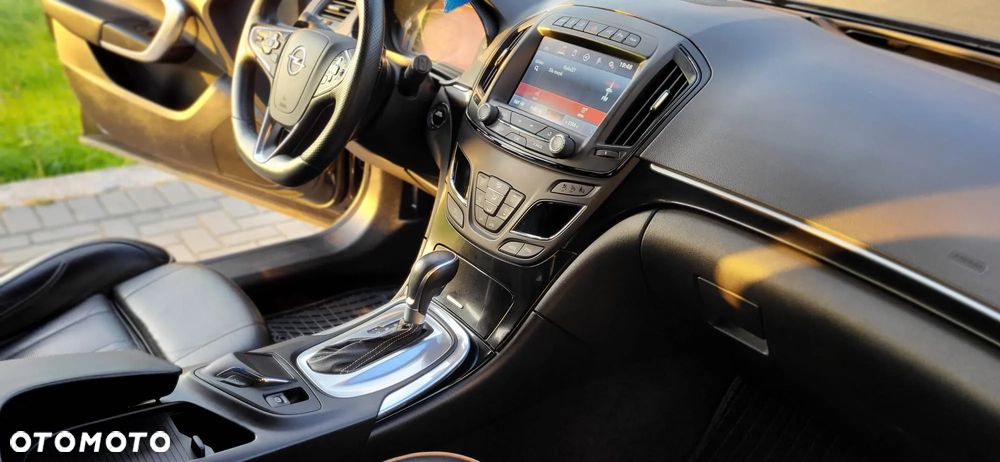 Opel Insignia 2.0 ECOTEC DI Turbo 4x4 Country Tourer Au - 25