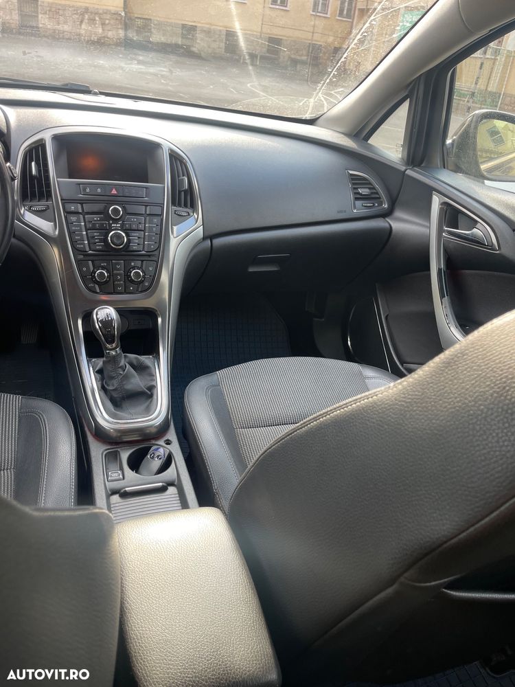 Opel Astra - 4