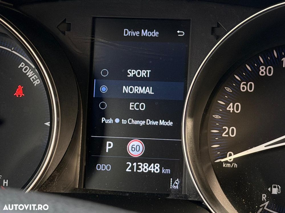 Toyota C-HR 1.8 HSD 122 CP 4x2 CVT Style - 30