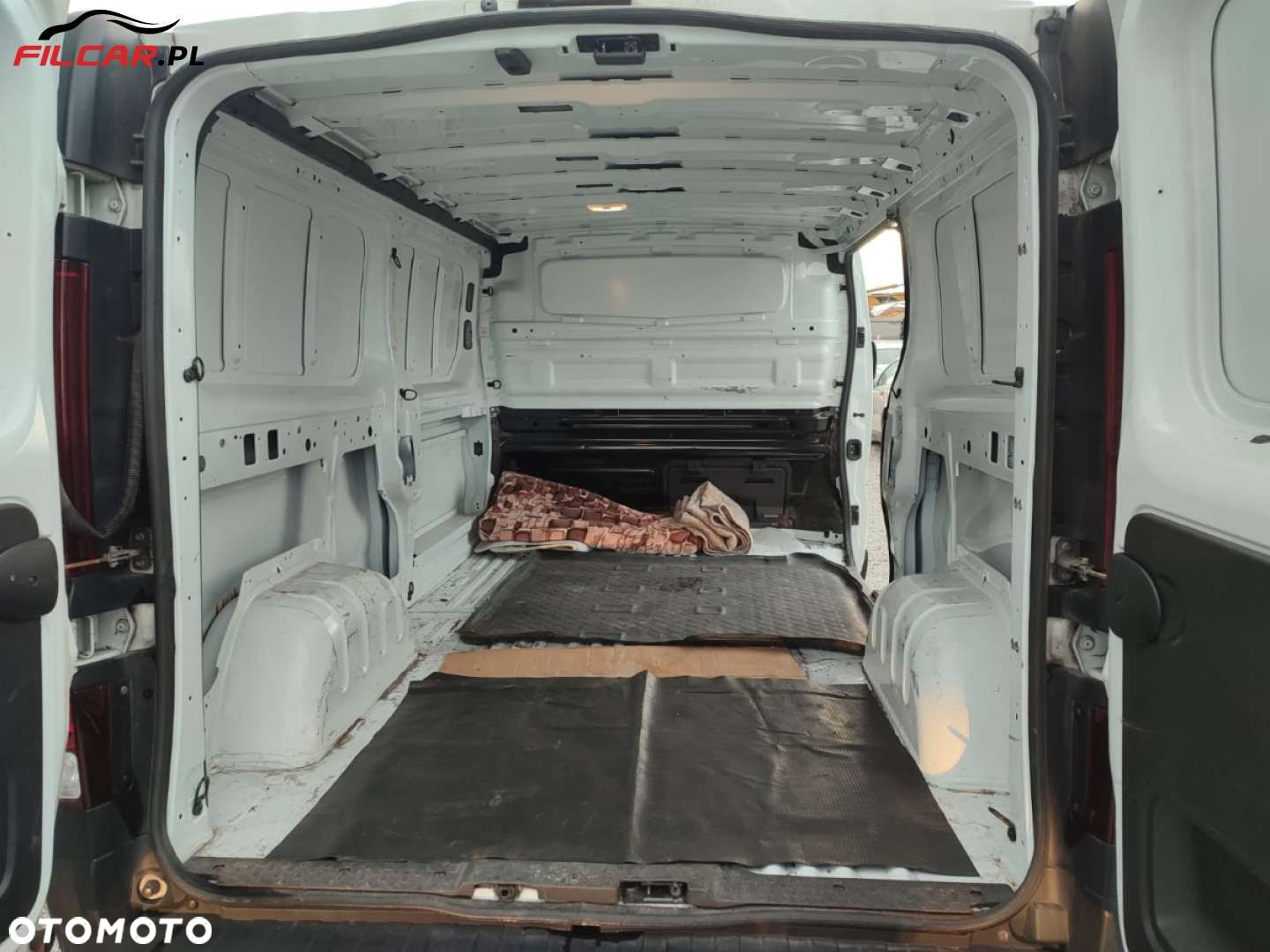 Renault Trafic - 8