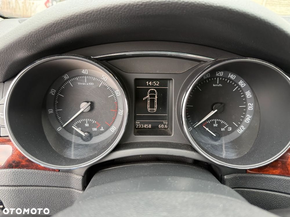 Skoda Superb 1.8 TSI 4x4 Platinum - 14