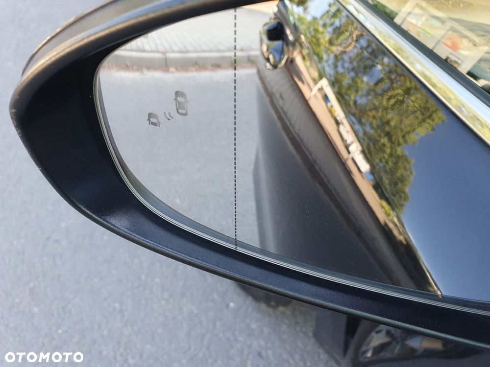 Kia Ceed 1.4 T-GDI DCT OPF Platinum Edition - 19