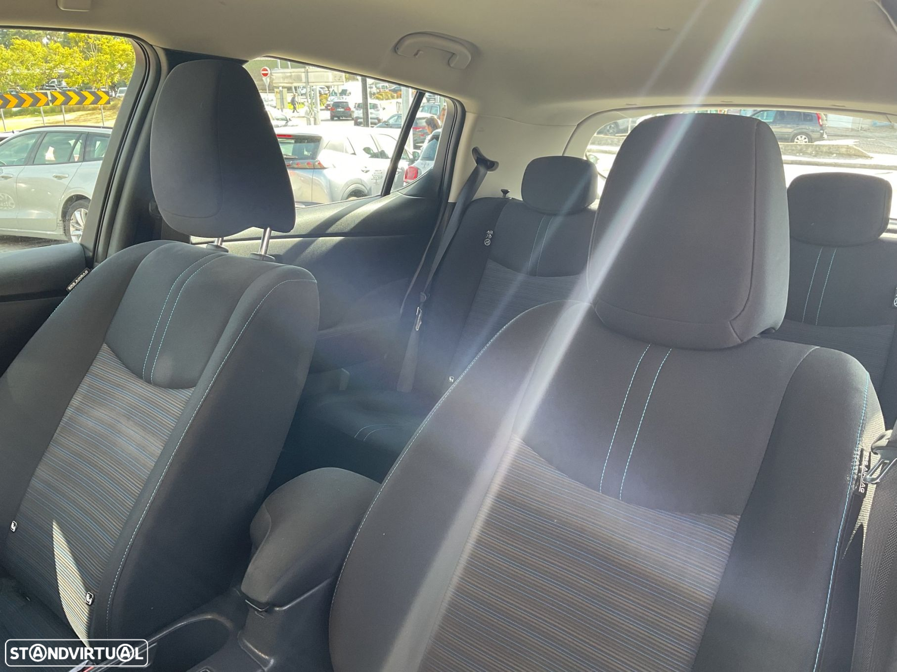 Nissan Leaf Acenta - 24