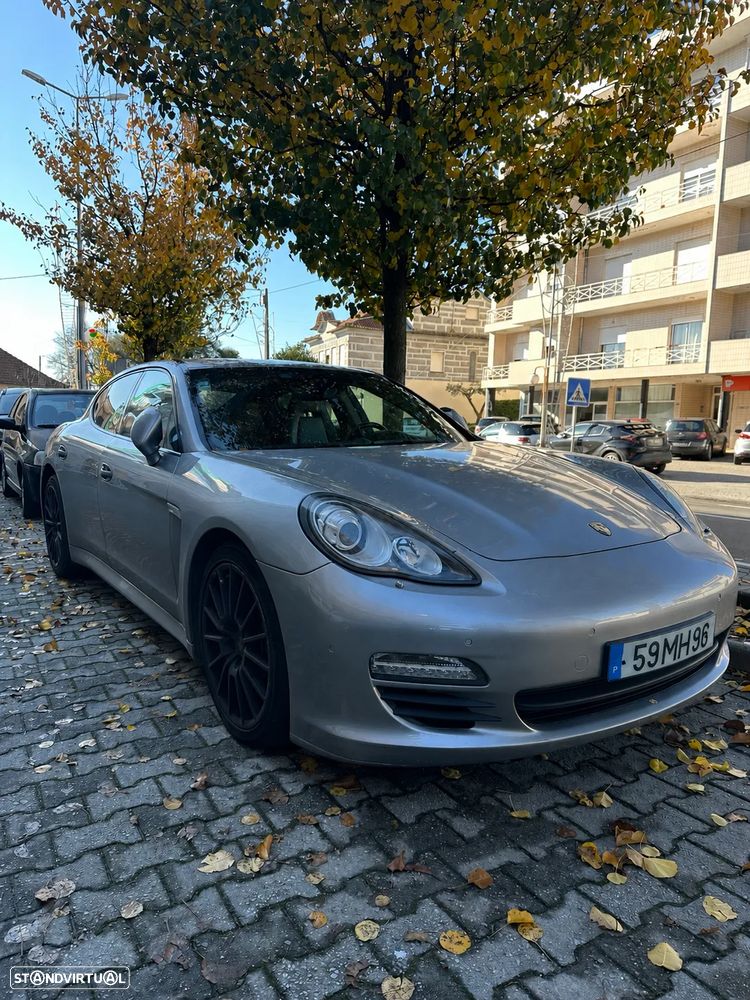 Porsche Panamera 3.0 V6 - 1