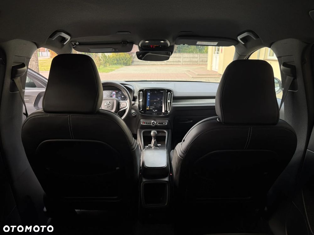 Volvo XC 40 T3 RDesign - 32