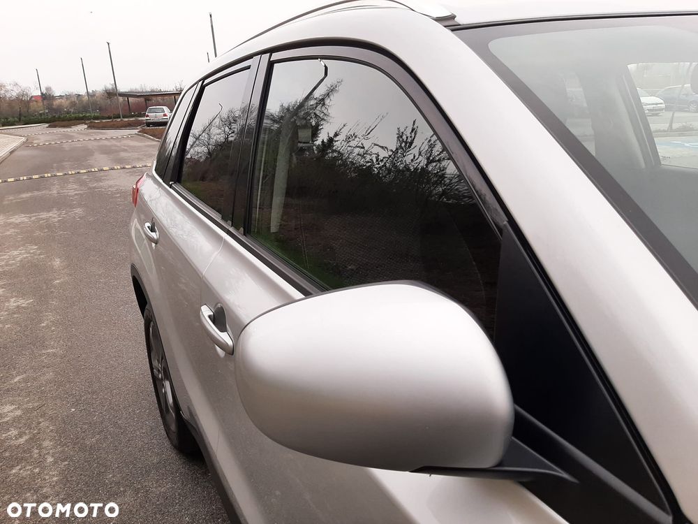 Suzuki Vitara 1.6 (4x4) Allgrip Comfort - 13