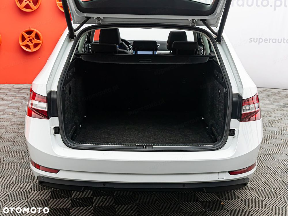 Skoda Superb - 32