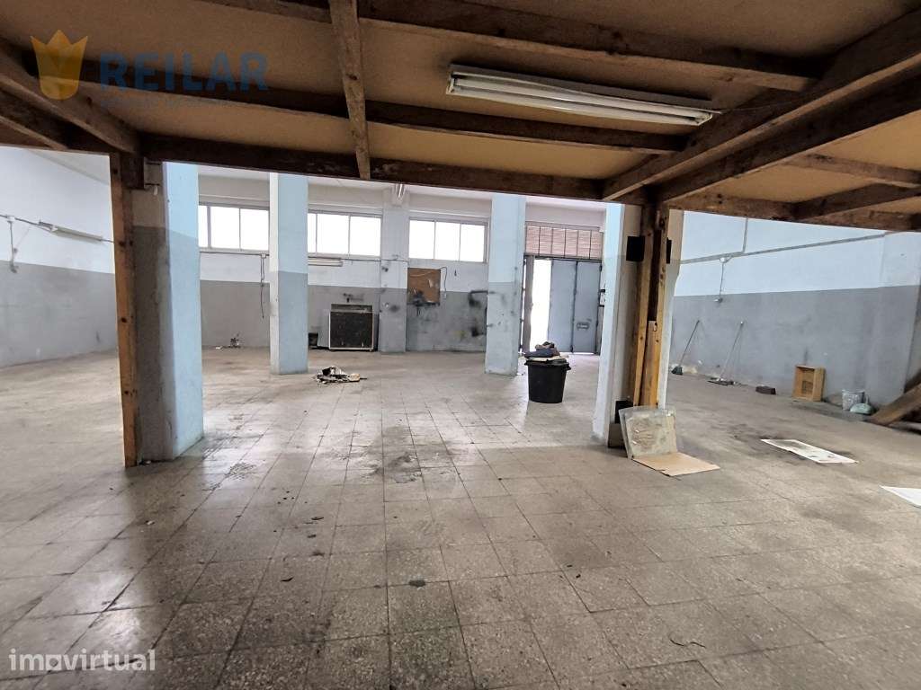 São João da Talha - Armazém 144 m2 - Grande imagem: 5/12