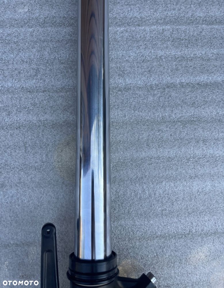 Widelec prawy BMW F900 R K83 2018-24 Oryginał - 13