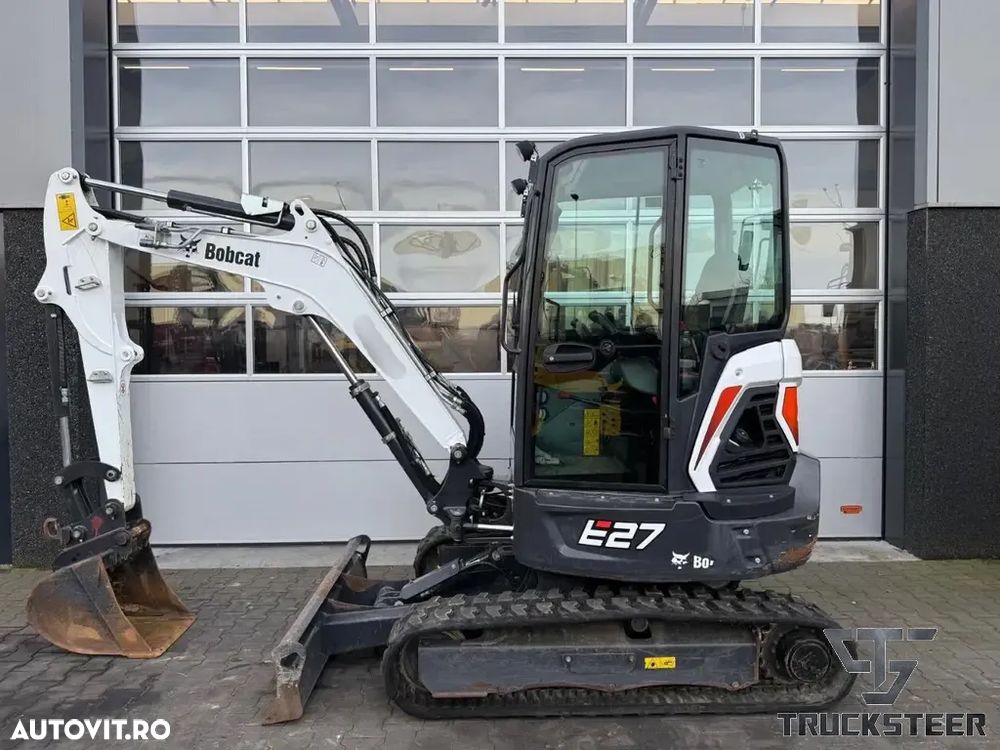 Bobcat E27 - 2