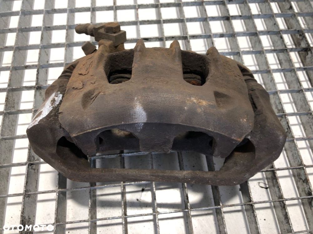 ZACISK PRAWY PRZÓD  FORD TRANSIT Autobus (FD_ _, FB_ _, FS_ _, FZ_ _, FC_ _) 2000 - 2006 2.0 DI - 1