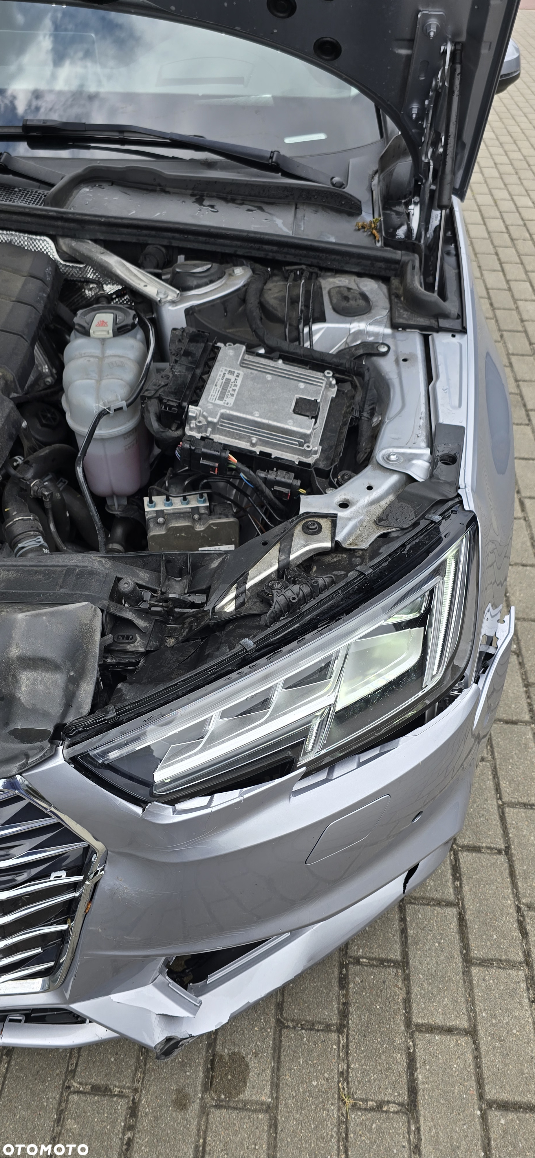 Audi A4 Avant - 11
