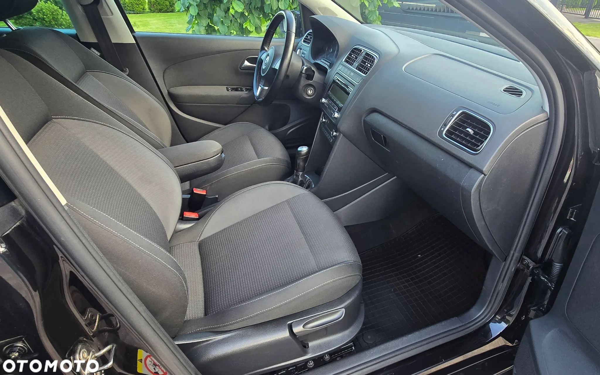 Volkswagen Polo 1.4 Highline - 12