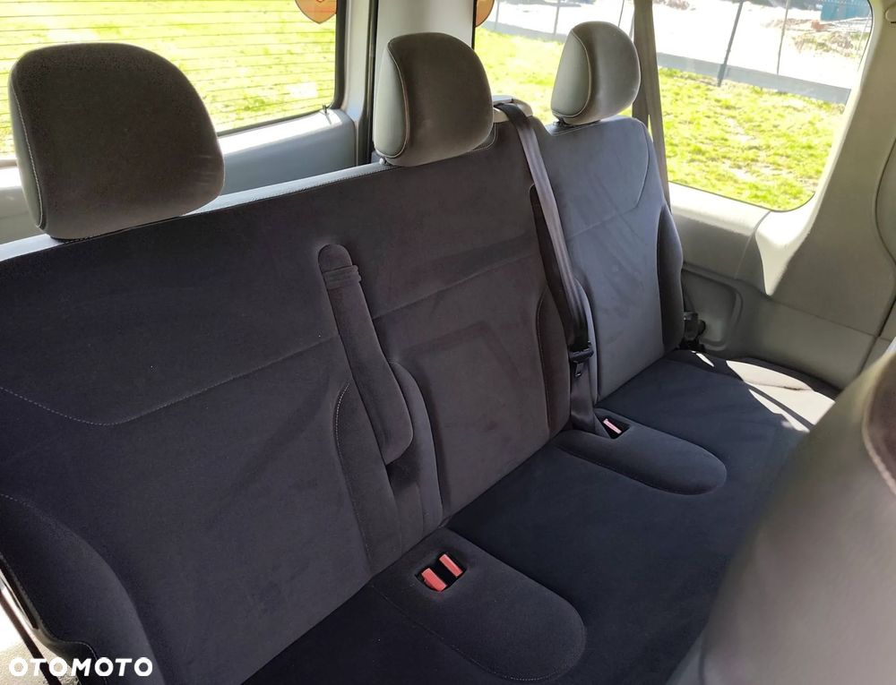 Renault Trafic FAP Grand Passenger Black Edition - 11
