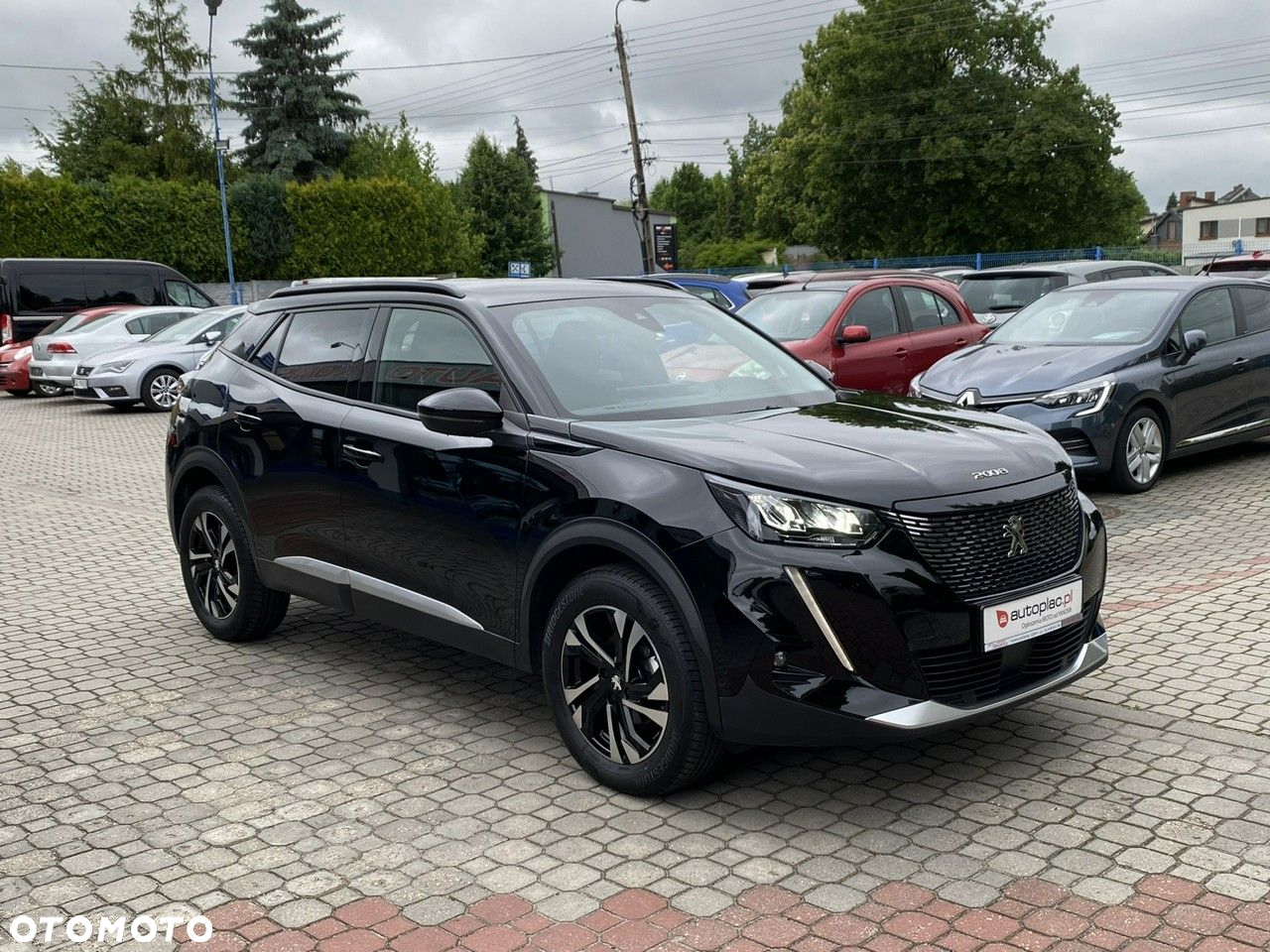 Peugeot 2008 BlueHDi 110 Allure - 4