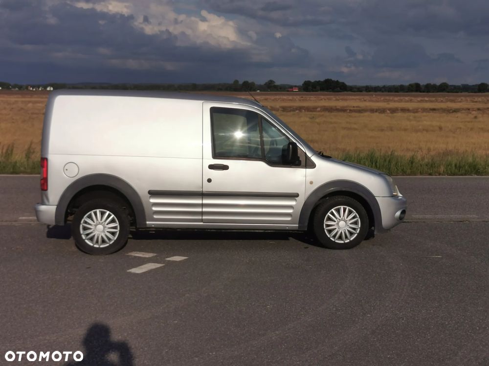 Ford Transit Connect - 8