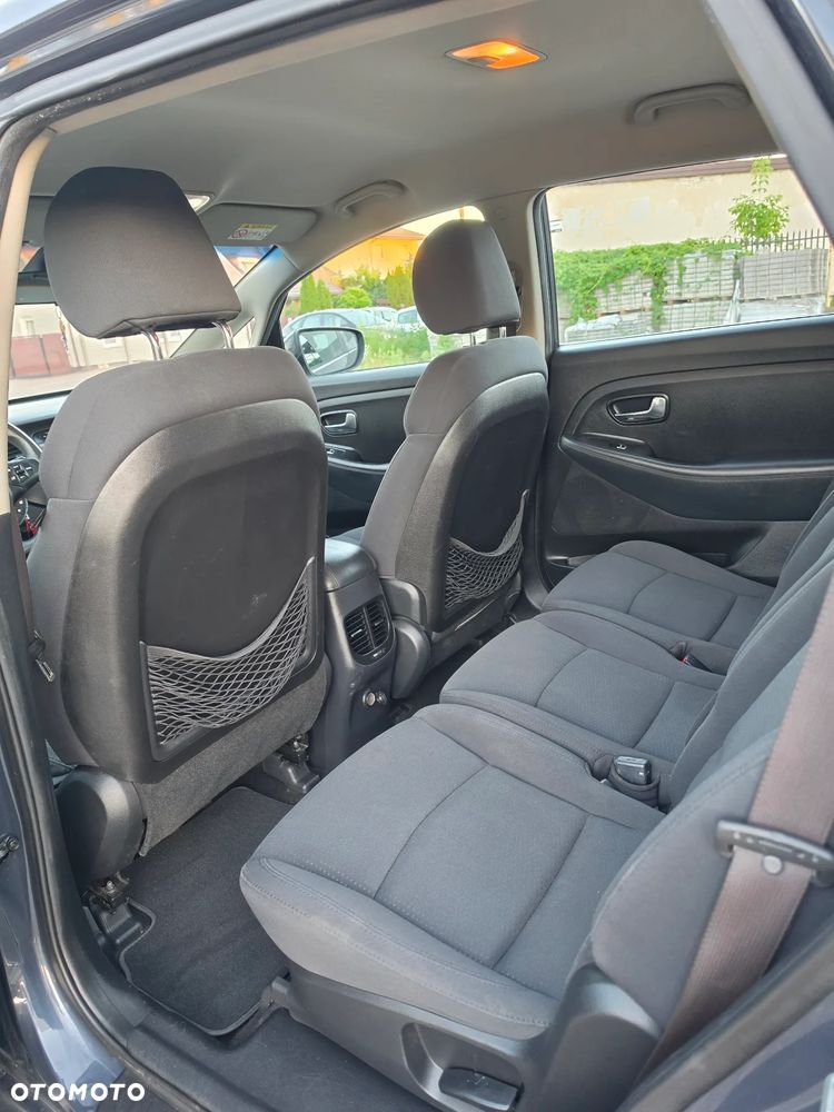 Kia Carens 1.7 CRDi XL 7os - 25