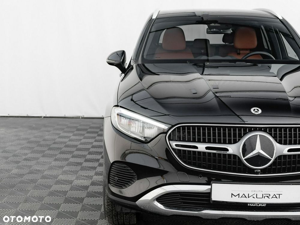 Mercedes-Benz GLC - 9