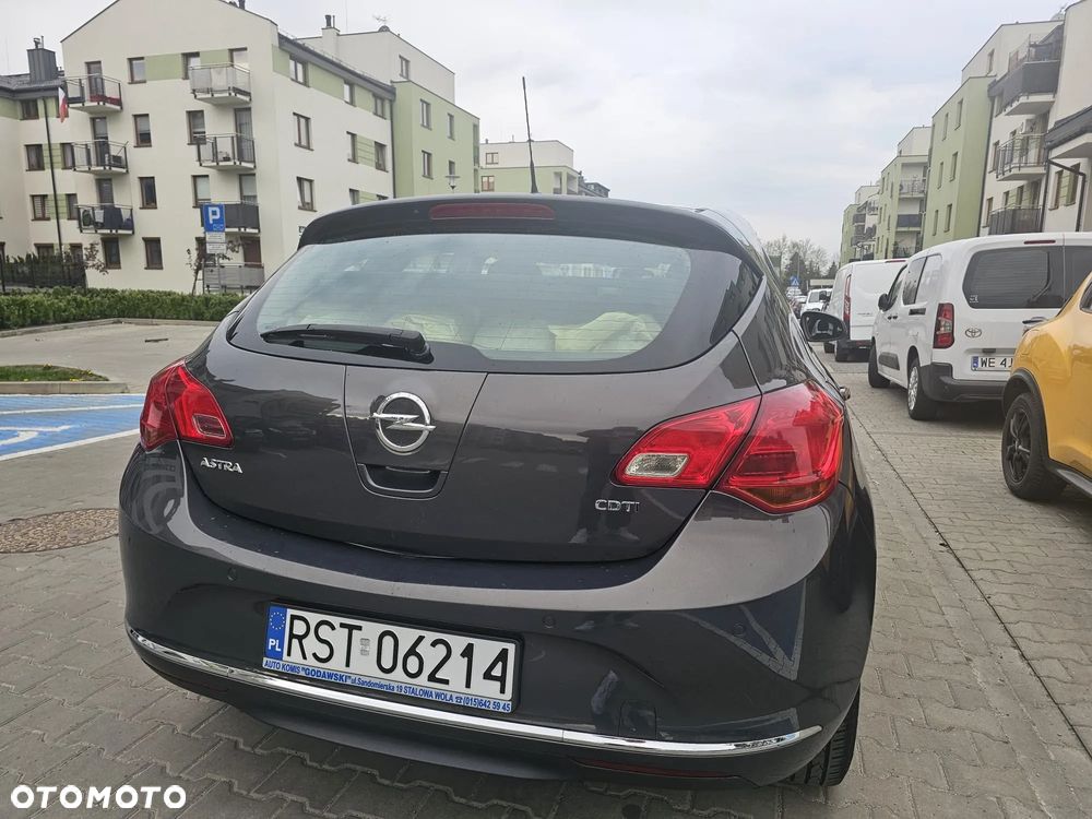 Opel Astra 1.7 CDTI Essentia - 5
