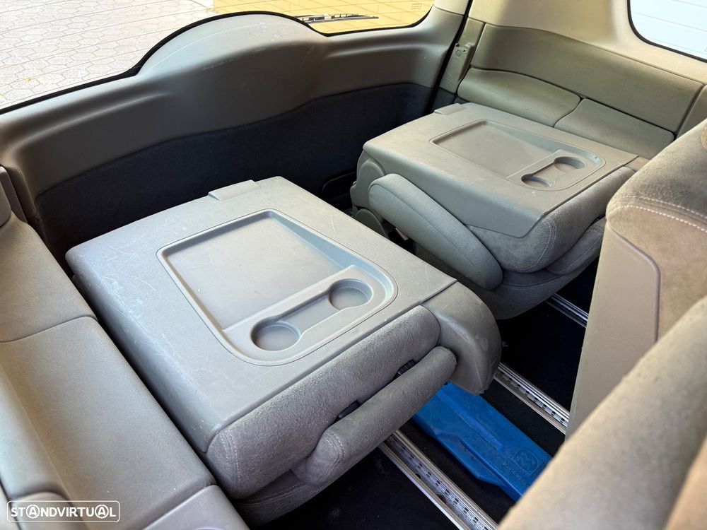 Renault Espace 2.2 dCi Authentique - 16